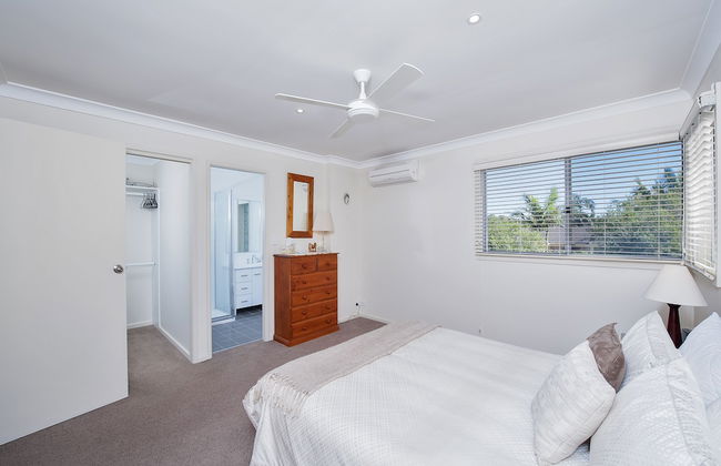 Sea Whispers - Photo 12