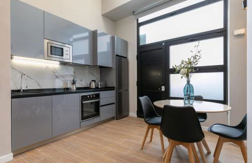 Beautiful duplex in front of Vista Alegre Palace - Photo 8