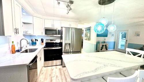 Cabin by the Sea - Waterfront Direct Gulf Access- Pontoon Boat Rental On Site or Bring Your Boat- Paddlecraft included - Foto 5