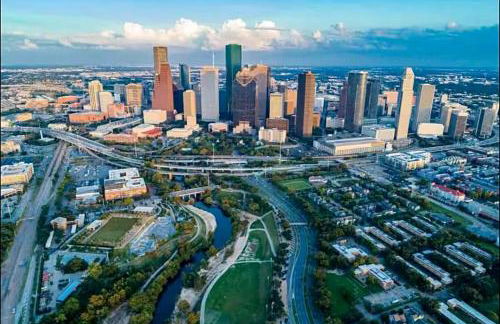 Grand Luxé Retreat- Lavish Abode - By Medical Center & NRG - Foto 50