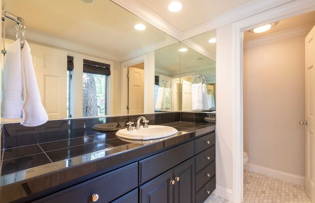 Tahoe Star by Avantstay 7mins to Incline Village, Luxe Mansion - Foto 15