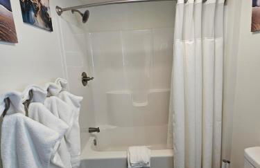 The Barton House - Luxury Mountain Chalet - Foto 27