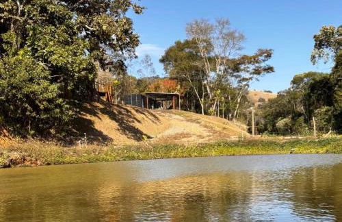 Casa Container com Hidro ao Ar Livre e Vista para a Natureza Miguel Pereira - Foto 2