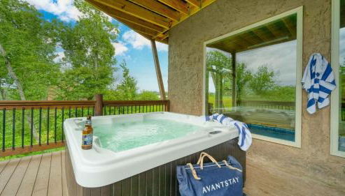 Wanderer by Avantstay Sleeps 34, A+ Custom Smokies Cabin - Foto 4, Other