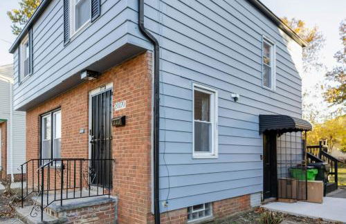 Euclid Near Lake Erie Cleveland king bed - Foto 70