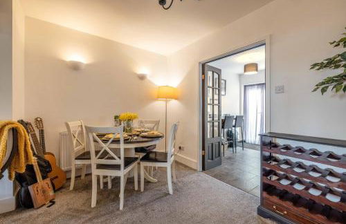 COSY HOME NEAR DORNEY, WINDSOR & Free Parking - By Tempstay - Foto 10