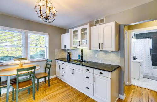 Clawson Home with Garage Walk to Stores and Dining - Photo 2