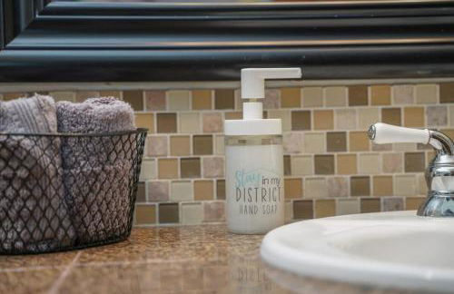 #StayinMyDistrict Pendelton Place Walk to Mt Tabor - Photo 19