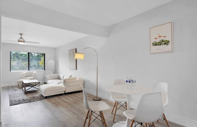 Lakeworth 2 Bedroom Home Free Parking - Foto 19