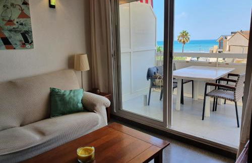 apartamento con vistas al mar a pocos metros de la playa - Foto 1