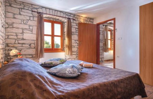 Beautiful Home In Hrboki With Wifi - Foto 22