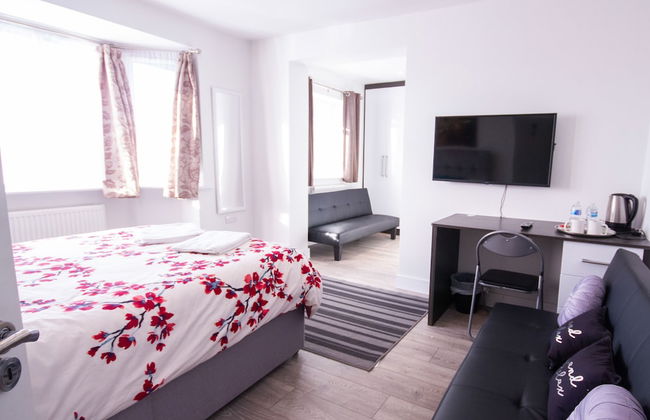 Lees House - Photo 6