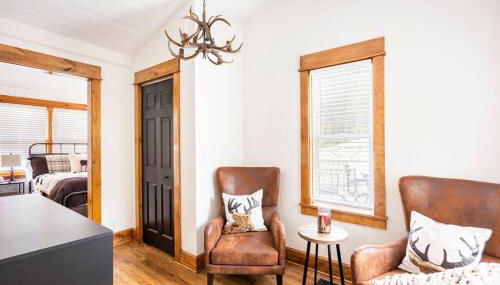 Golden Acres Ranch Hot Tub+Gameroom+Creek & wifi - Foto 5