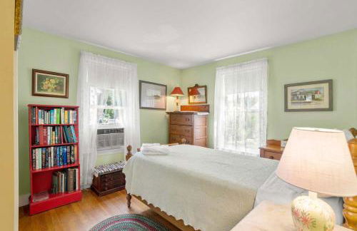 On the Chatham Loop - 1 Min to the Beach - Photo 19