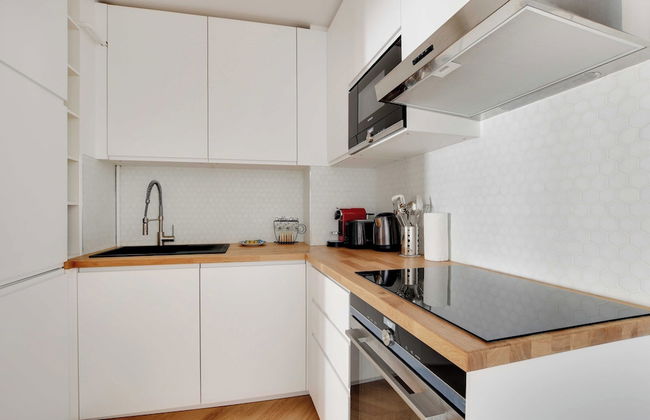 Elegant Apartment -2br/6p - Pere Lachaise - Photo 9