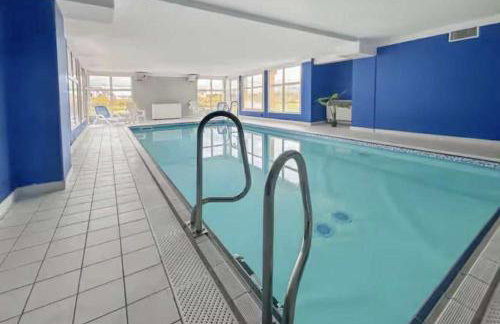 Beaune Green Lodge -Piscine et Sauna - Foto 3