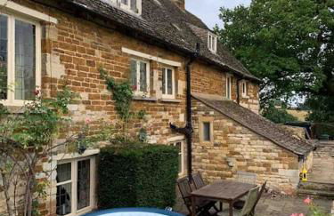 5 bedroom Manor with idyllic countryside views - Foto 45