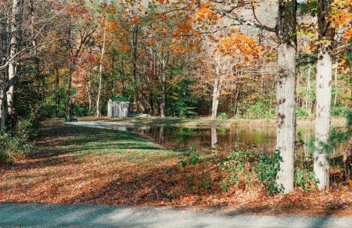 Historic Renovated Barn at Boorn Brook Farm - Manchester Vermont - Photo 39