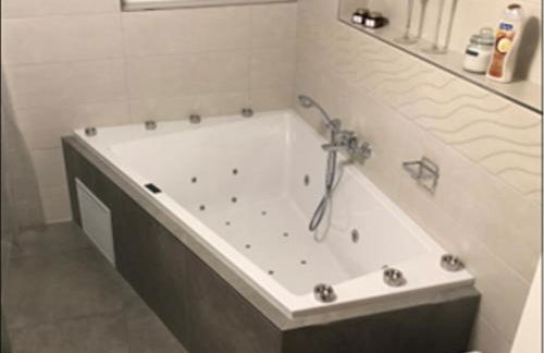 Spa Aphrodite, Wohlfühlen und Wellness mit Privatsphäre, sowie Homeoffice Arbeitsplatz mit schnellem 250 Mbit WLAN - Foto 1