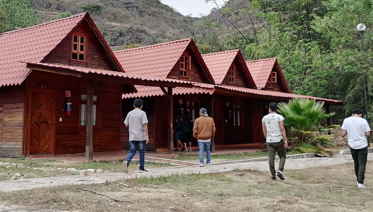 San Sebastián de las Grutas Tour - Foto 1