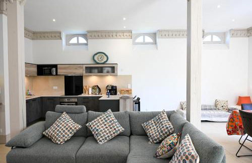 Dreams of Alaric Maison de charme avec piscine aux pieds des Pyrénées Ideal base cyclists exploring legendary climbs - Foto 50