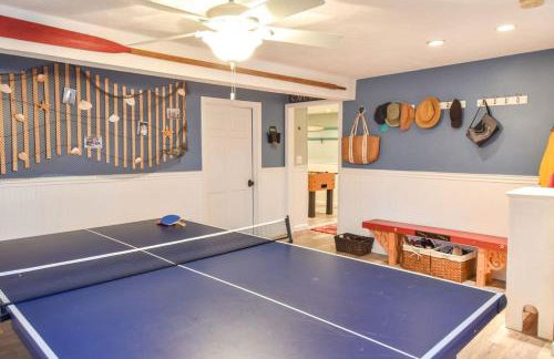 Spacious w Large Outdoor Area Fire Pit - Foto 22