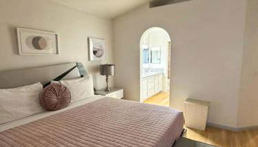 3BR - 3BA w Pool & BBQ -15 Mins to Strip & Airport - Foto 5