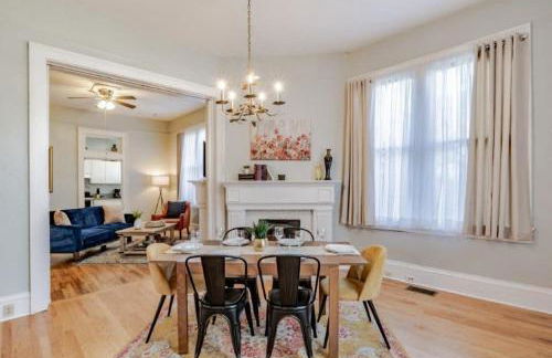 Dauphin District Darling #1-Downtown, Restaurants - Foto 5