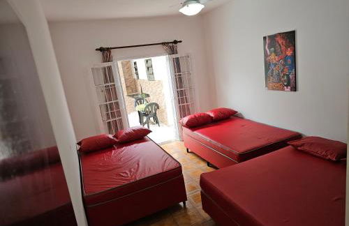 Casa Maravilhosa, Pé na Areia com Piscina, Área Gourmet com Churrasqueira em Deck Coberto Frente a Piscina, Mesa de Bilhar, 4 Quartos Confortáveis, Sendo 2 Suítes, Cozinha Americana e Sala de Jantar, Ampla Garagem para 6 Carros - Mercado na rua da Casa - Photo 29