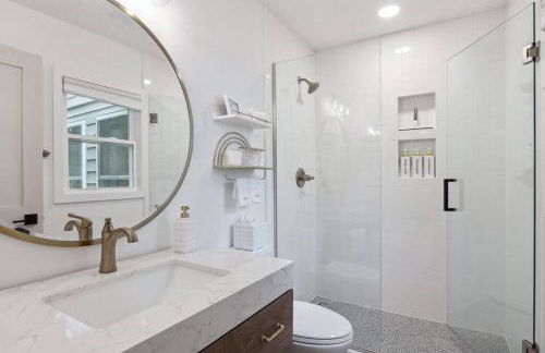 Luxury 1800sq.ft Home - Sleeps 8 - Foto 9