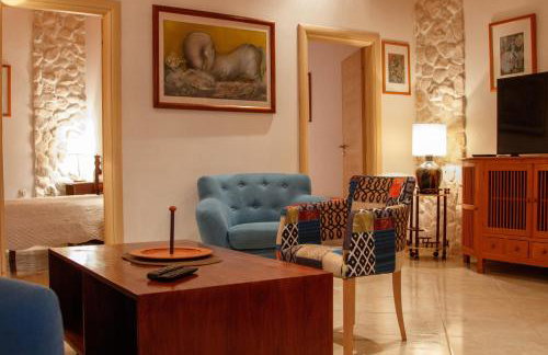 Apartments-Estate under the Paintbrush - Photo 44