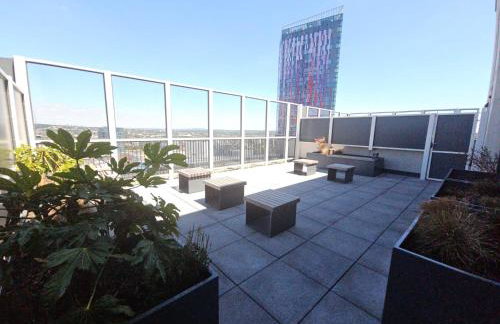 Stunning Premium 2 Bed Flat with Great Views - Rooftop on Top Floor - Foto 36