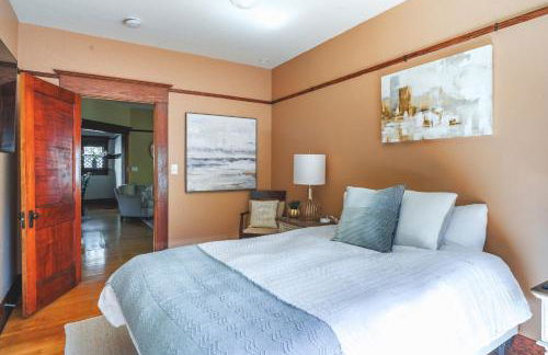 1907 Stone House - King Bed, Office, Crib, Toys - Foto 33