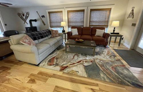 The Retreat by On Cue Properties - Foto 17