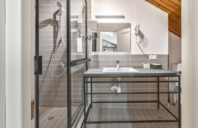 Rustaveli N26 Apartments - Photo 36