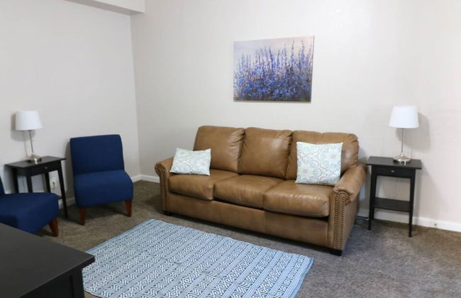 Windsor Park Pad apt 2 min to Mass Ave With AC - Foto 7