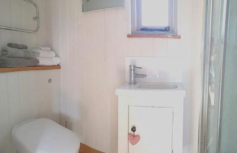 Fair Farm Hideaway - Photo 66