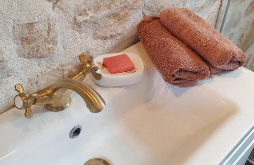 Villa Pearl of Kali, island Ugljan - first row to the sea - Foto 39