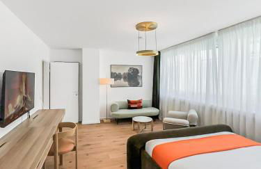 Chic City Apartment, 1BR for 2, Elegant Comfort, City Center - Foto 20