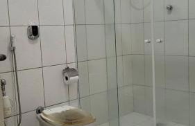 Apartamento no coração da cidade, a 5 minutos do Parque - Foto 19