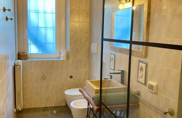 Ruti's House - Monolocale con travi a vista vicino Malpensa e Milano Rho Fiera - Photo 13