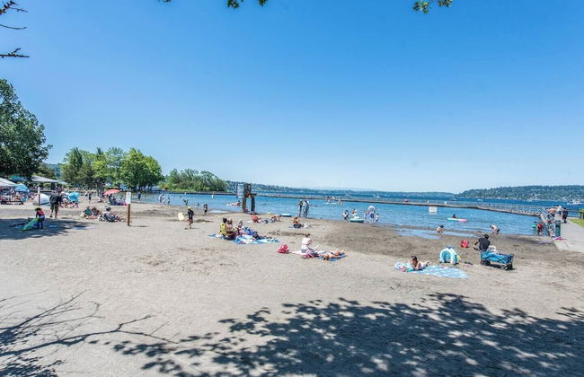 Lakeview Home in Renton, Walk to Beach, AC, Fenced - Photo 34