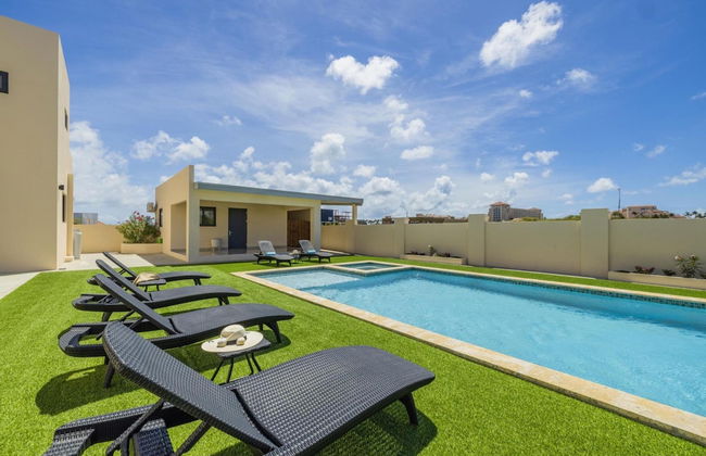 NEW 4br4ba Villa Across of Palmbeach w Pvt Pool - Foto 30