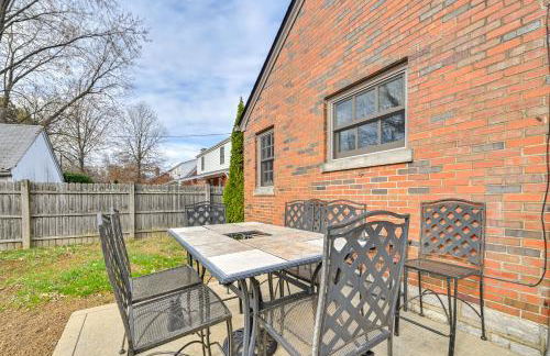 Walk to UK Campus Charming Home with Patio! - Foto 24