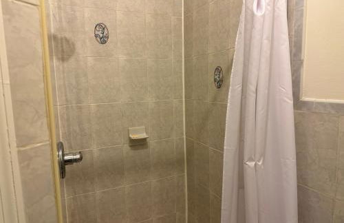 Great! Private NYC Room in Sunnyside - Photo 26