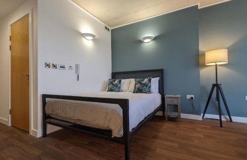 Middlehaven Studio - Photo 8