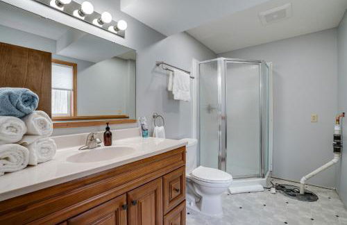 2 Mi to Super Rink Sporty Group Getaway in Blaine - Foto 30