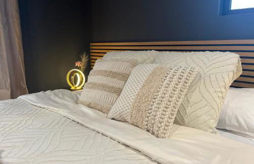 L'élégance - Charme - Secret - Jacuzzi - Parking - Foto 4