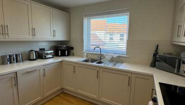 Fantastic family flat in Frinton - Foto 4, stove, dishwasher, toaster