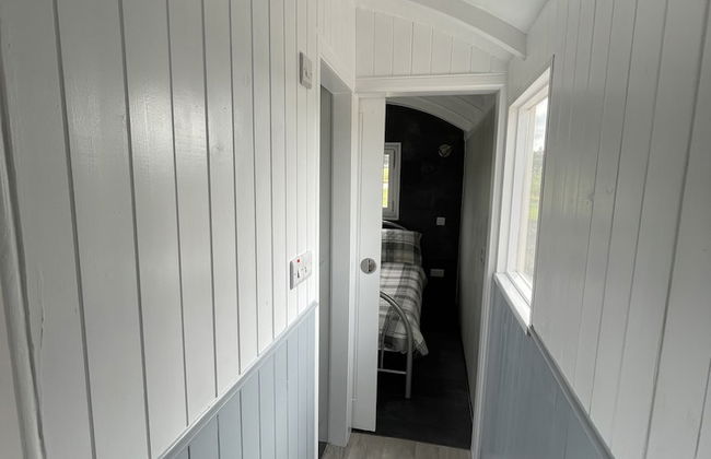 Acdc Glamping, Campervan , Caravan and Tent Resort - Foto 17